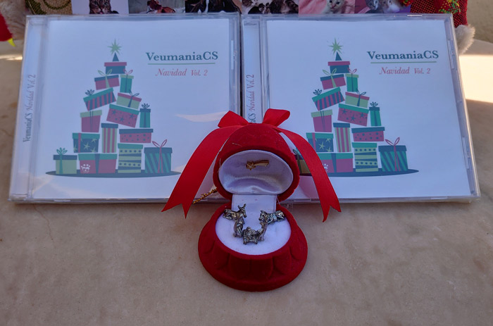 cd-villancicos-navidad-solidario-veumaniacs-huellas-callejeras-3