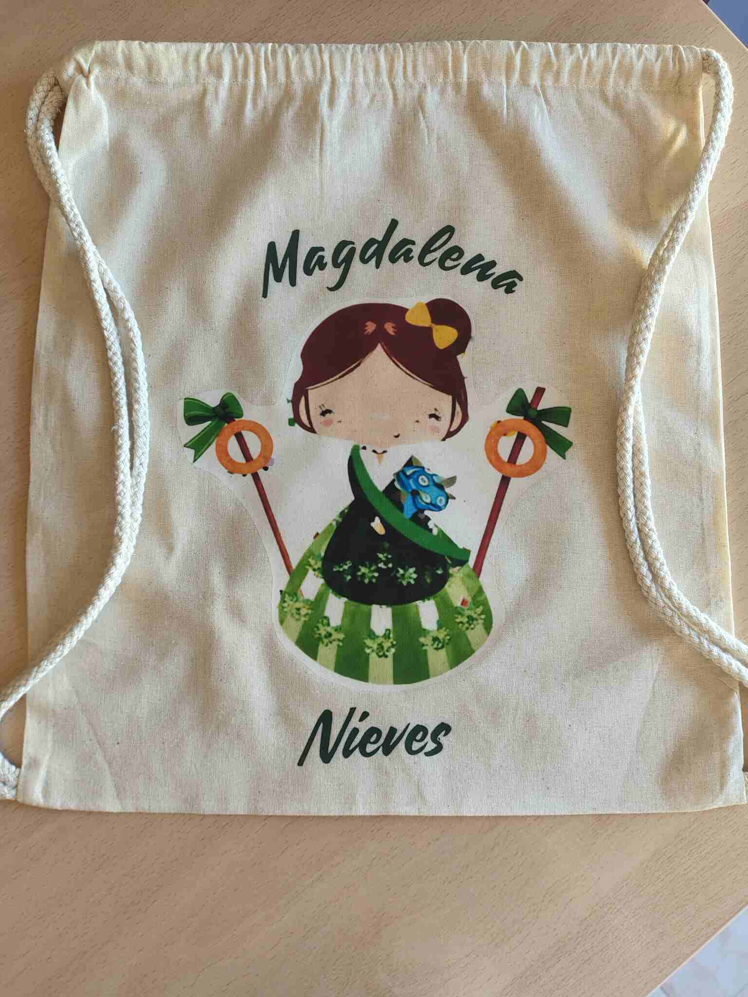 mochila nina magdalena